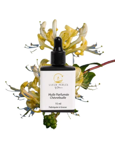Huile parfumée Chévrefeuille pour bougie en perle de cire végan.